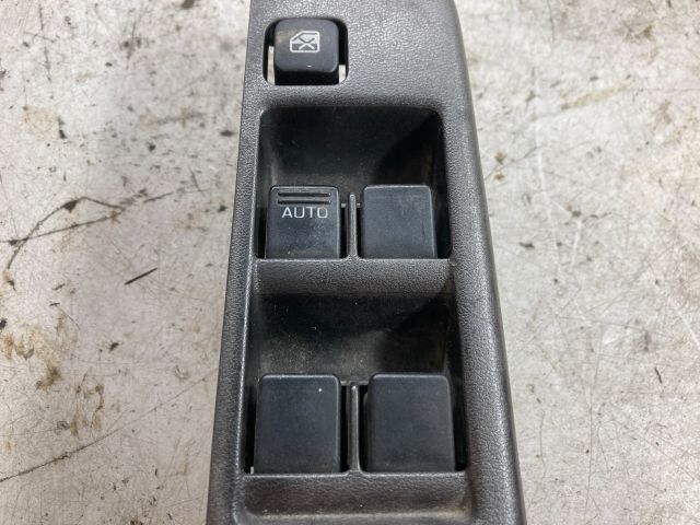 bontott NISSAN PRIMERA Bal első Ablakemelő Kapcsoló