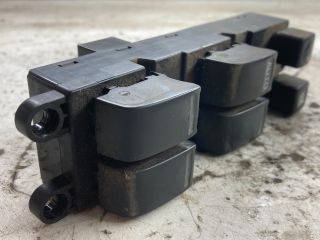 bontott NISSAN PRIMERA Bal első Ablakemelő Kapcsoló