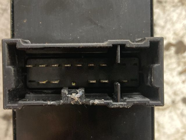 bontott NISSAN PRIMERA Bal első Ablakemelő Kapcsoló