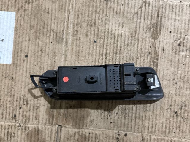 bontott NISSAN PRIMERA Bal első Ablakemelő Kapcsoló