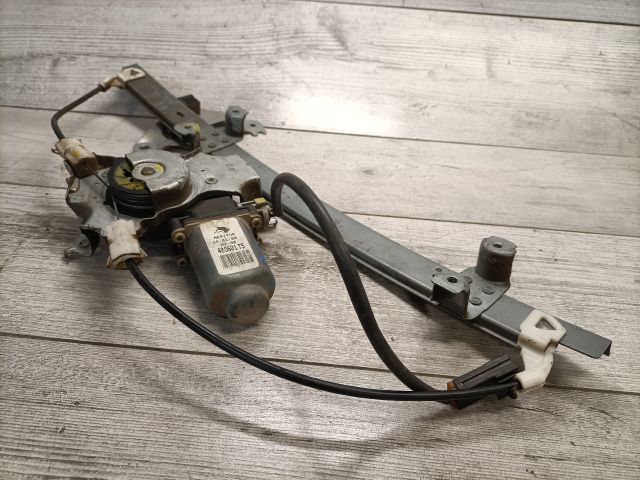 bontott NISSAN PRIMERA Bal első Ablakemelő Szerkezet (Elektromos)