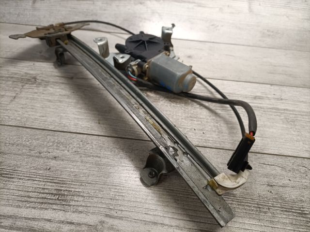 bontott NISSAN PRIMERA Bal első Ablakemelő Szerkezet (Elektromos)