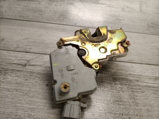 bontott NISSAN PRIMERA Bal első Ajtózár