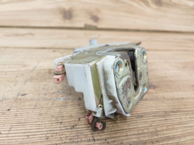 bontott NISSAN PRIMERA Bal első Ajtózár