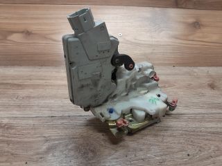 bontott NISSAN PRIMERA Bal első Ajtózár