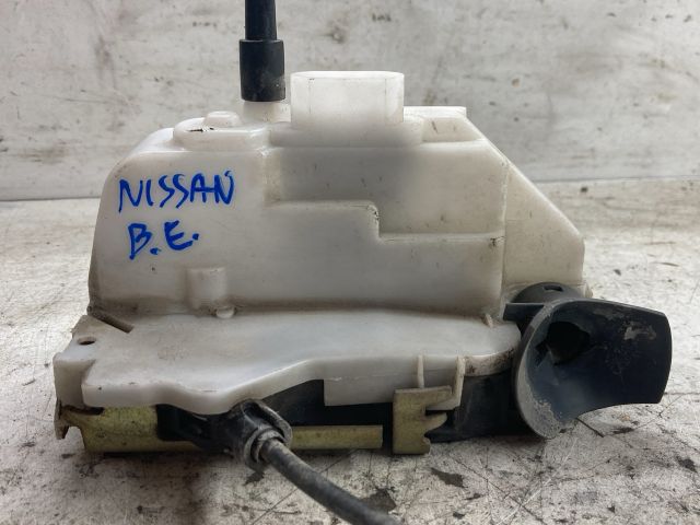 bontott NISSAN PRIMERA Bal első Ajtózár