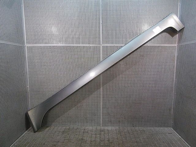 bontott NISSAN PRIMERA Bal első Küszöb Díszléc