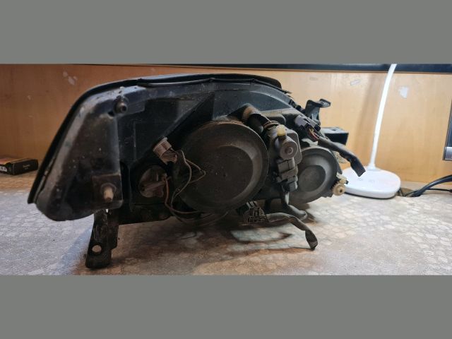 bontott NISSAN PRIMERA Bal Fényszóró