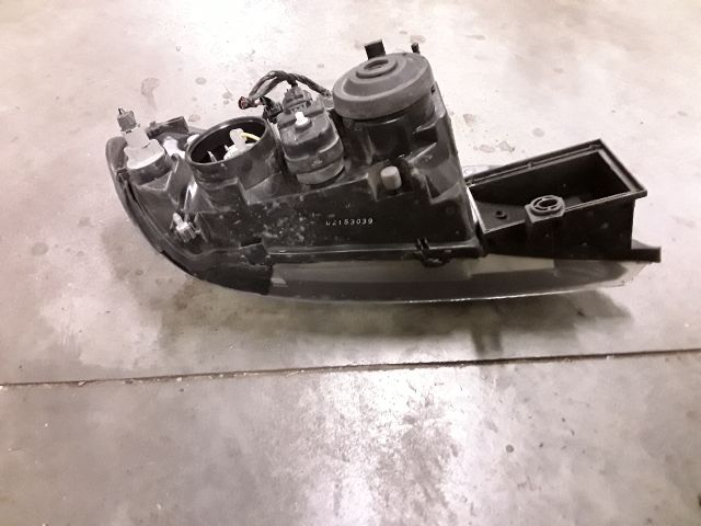 bontott NISSAN PRIMERA Bal Fényszóró