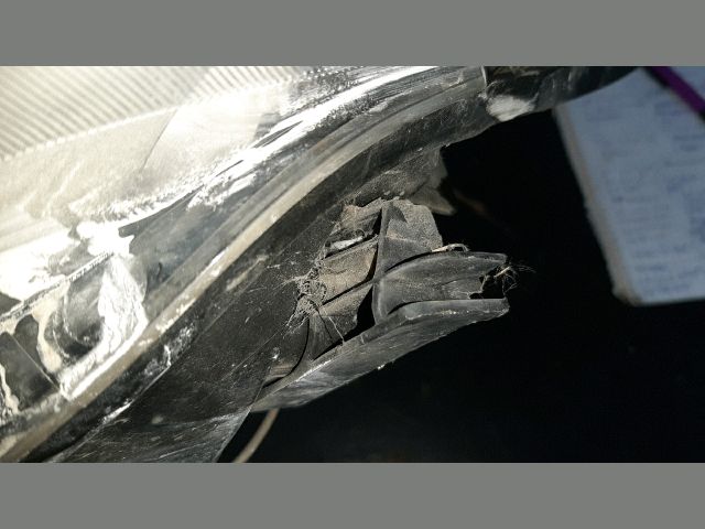 bontott NISSAN PRIMERA Bal Fényszóró