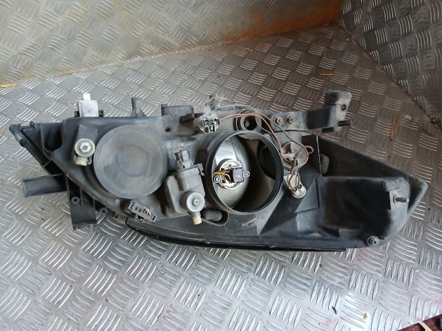 bontott NISSAN PRIMERA Bal Fényszóró