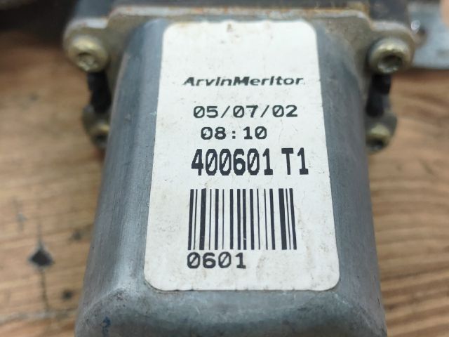 bontott NISSAN PRIMERA Bal hátsó Ablakemelő Szerkezet (Elektromos)