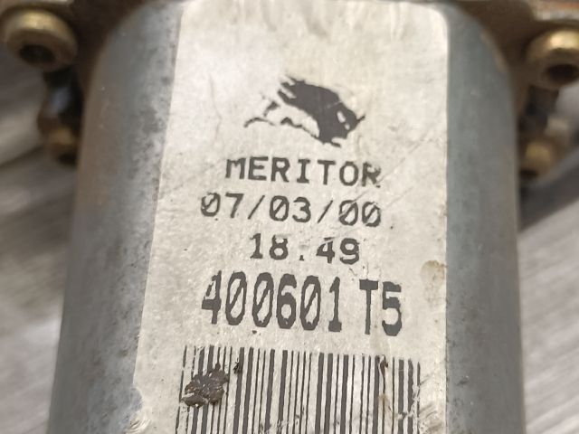 bontott NISSAN PRIMERA Bal hátsó Ablakemelő Szerkezet (Elektromos)