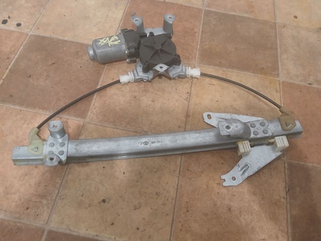 bontott NISSAN PRIMERA Bal hátsó Ablakemelő Szerkezet (Elektromos)