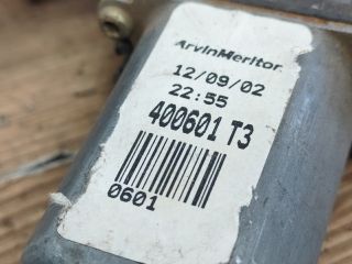 bontott NISSAN PRIMERA Bal hátsó Ablakemelő Szerkezet (Elektromos)