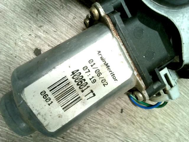 bontott NISSAN PRIMERA Bal hátsó Ablakemelő Szerkezet (Elektromos)