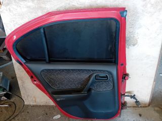 bontott NISSAN PRIMERA Bal hátsó Ajtó (Részeivel)