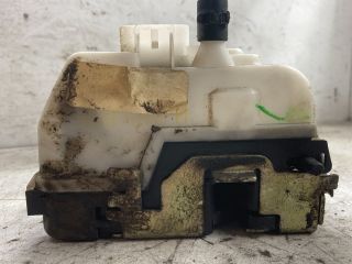 bontott NISSAN PRIMERA Bal hátsó Ajtózár