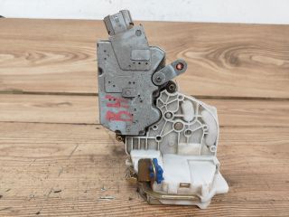 bontott NISSAN PRIMERA Bal hátsó Ajtózár