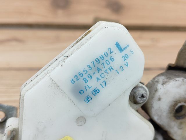 bontott NISSAN PRIMERA Bal hátsó Ajtózár