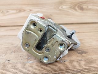 bontott NISSAN PRIMERA Bal hátsó Ajtózár