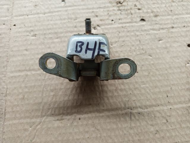 bontott NISSAN PRIMERA Bal hátsó Felső Zsanér