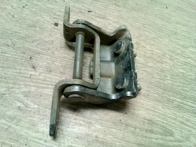 bontott NISSAN PRIMERA Bal hátsó Felső Zsanér