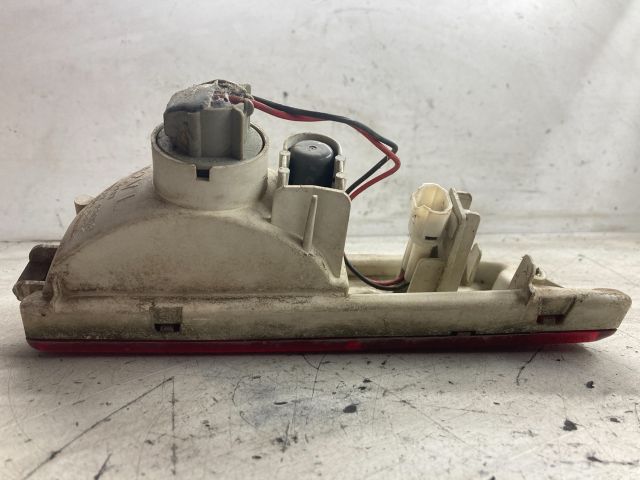 bontott NISSAN PRIMERA Bal Ködzárófény