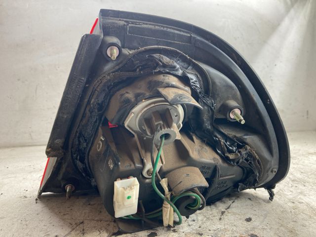 bontott NISSAN PRIMERA Bal Külső Hátsó Lámpa