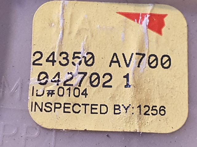 bontott NISSAN PRIMERA Biztosítéktábla Utastér