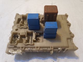 bontott NISSAN PRIMERA Biztosítéktábla Utastér