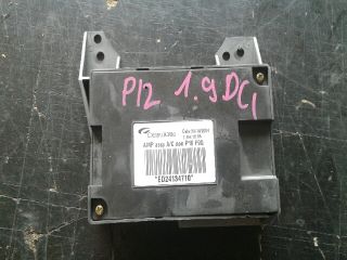 bontott NISSAN PRIMERA Biztosítéktábla Utastér