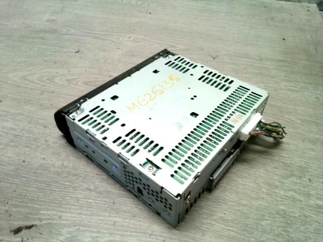 bontott NISSAN PRIMERA CD / DVD Tár