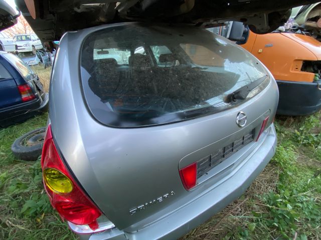 bontott NISSAN PRIMERA Csomagtérajtó (Üres lemez)