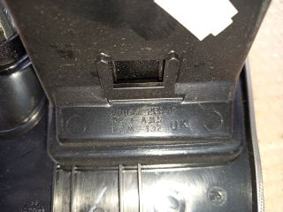 bontott NISSAN PRIMERA Első Hamutartó