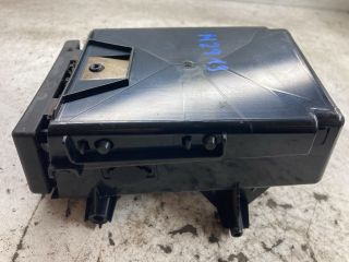 bontott NISSAN PRIMERA Első Hamutartó