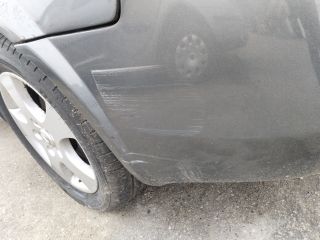 bontott NISSAN PRIMERA Első Lökhárító (Részeivel)