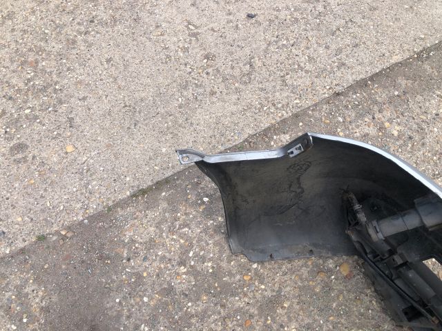 bontott NISSAN PRIMERA Első Lökhárító (Részeivel)