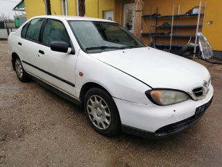 bontott NISSAN PRIMERA Első Lökhárító (Üresen)