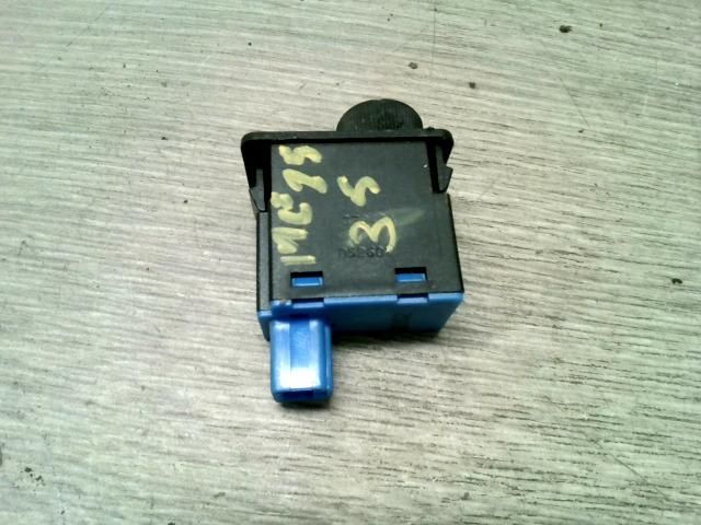 bontott NISSAN PRIMERA Fényszórómagasság Állító Kapcsoló