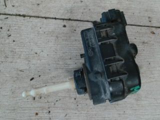 bontott NISSAN PRIMERA Fényszórómagasság Állító Motor (Pozíciófüggetlen)