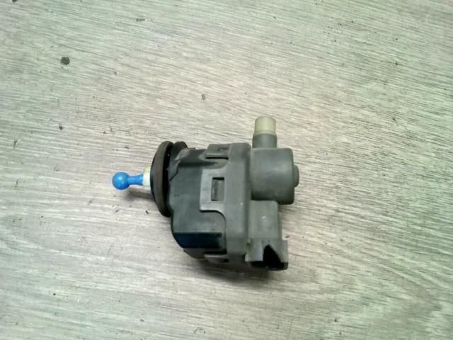 bontott NISSAN PRIMERA Fényszórómagasság Állító Motor (Pozíciófüggetlen)