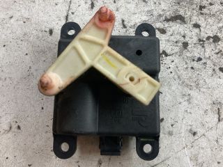 bontott NISSAN PRIMERA Fűtés Állító Motor