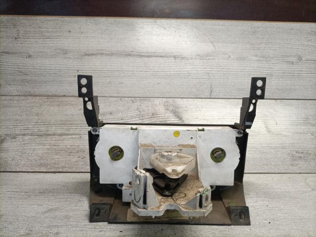 bontott NISSAN PRIMERA Fűtéskapcsoló (digit klímás)