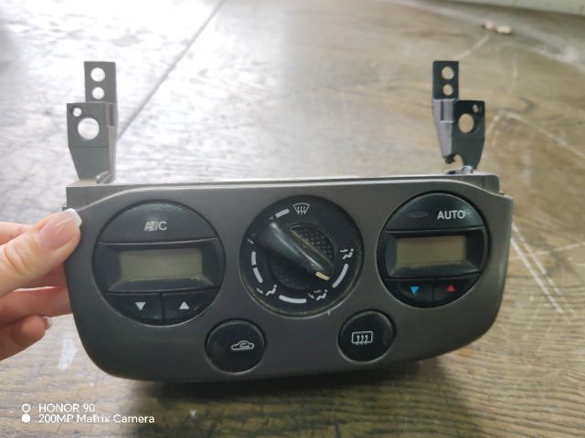 bontott NISSAN PRIMERA Fűtéskapcsoló (digit klímás)