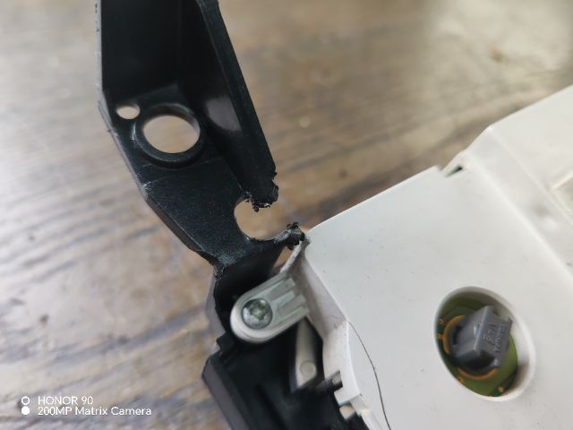 bontott NISSAN PRIMERA Fűtéskapcsoló (digit klímás)