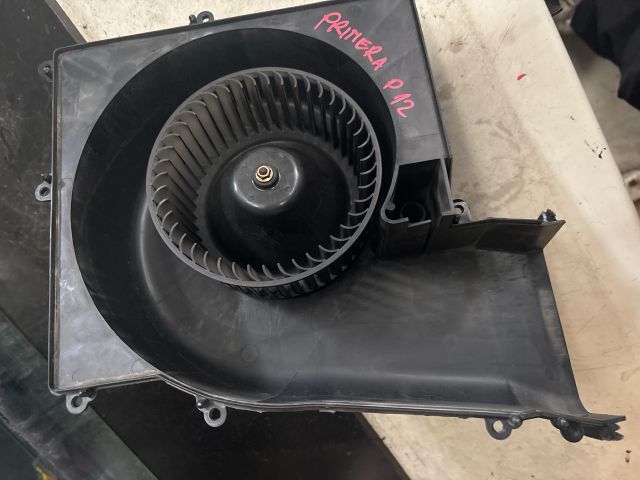 bontott NISSAN PRIMERA Fűtőmotor (Klímás)