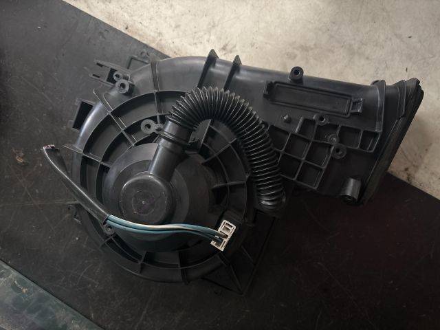 bontott NISSAN PRIMERA Fűtőmotor (Klímás)