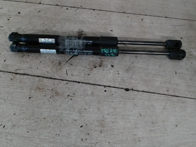 bontott NISSAN PRIMERA Gázrugós Kitámasztó Teleszkóp Pár Csomagtérajtó