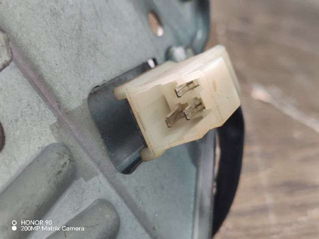 bontott NISSAN PRIMERA Hátsó Ablaktörlő Motor